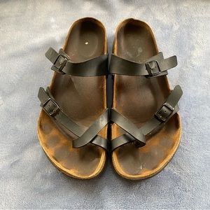 BIRKENSTOCK MAYARI SANDALS
